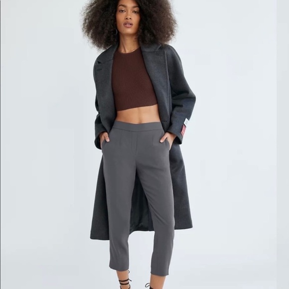 Babaton Pants - Babaton Conan Crop Pant In Charcoal Grey Size 2